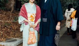 和服吃瓜爆料在哪里看,独家追踪，热门事件幕后真相